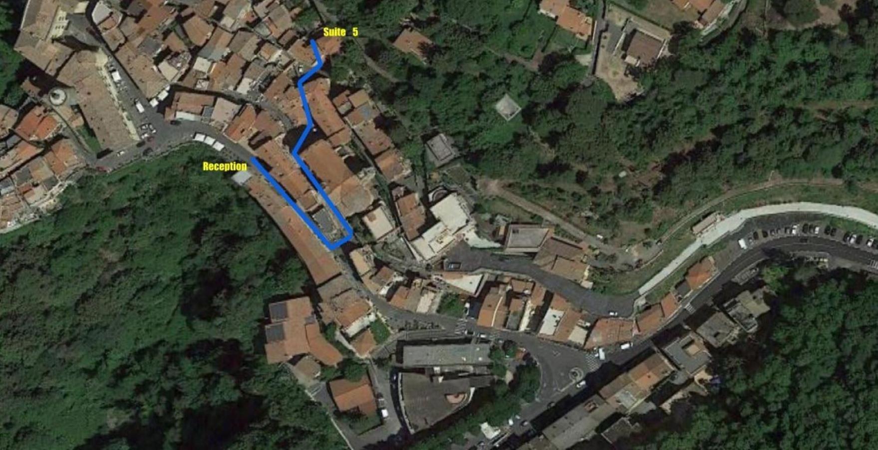 Albergo Diffuso Locanda Specchio Di Diana Неми Номер фото